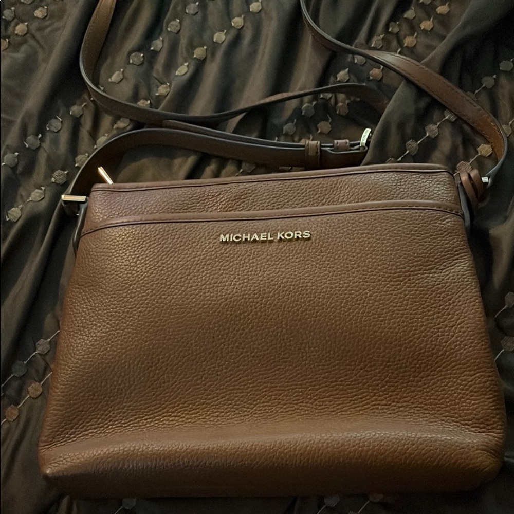 Michael Kors Brown Leather crossbody Bag NWT